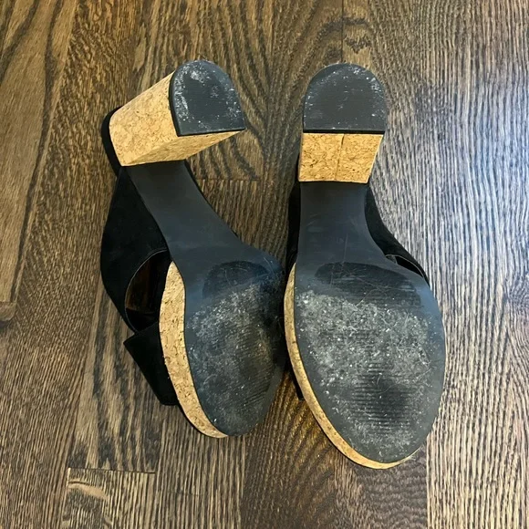 Lulus Wedged Heels - Picture 2 of 3